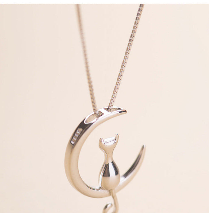 Fashion Cute Animal Cat Moon Pendant Necklace
