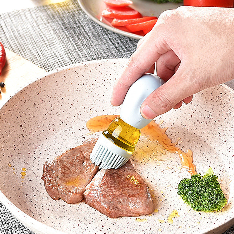 Kitchen silicone oil bottle oil pot brush household baking quantitative oil